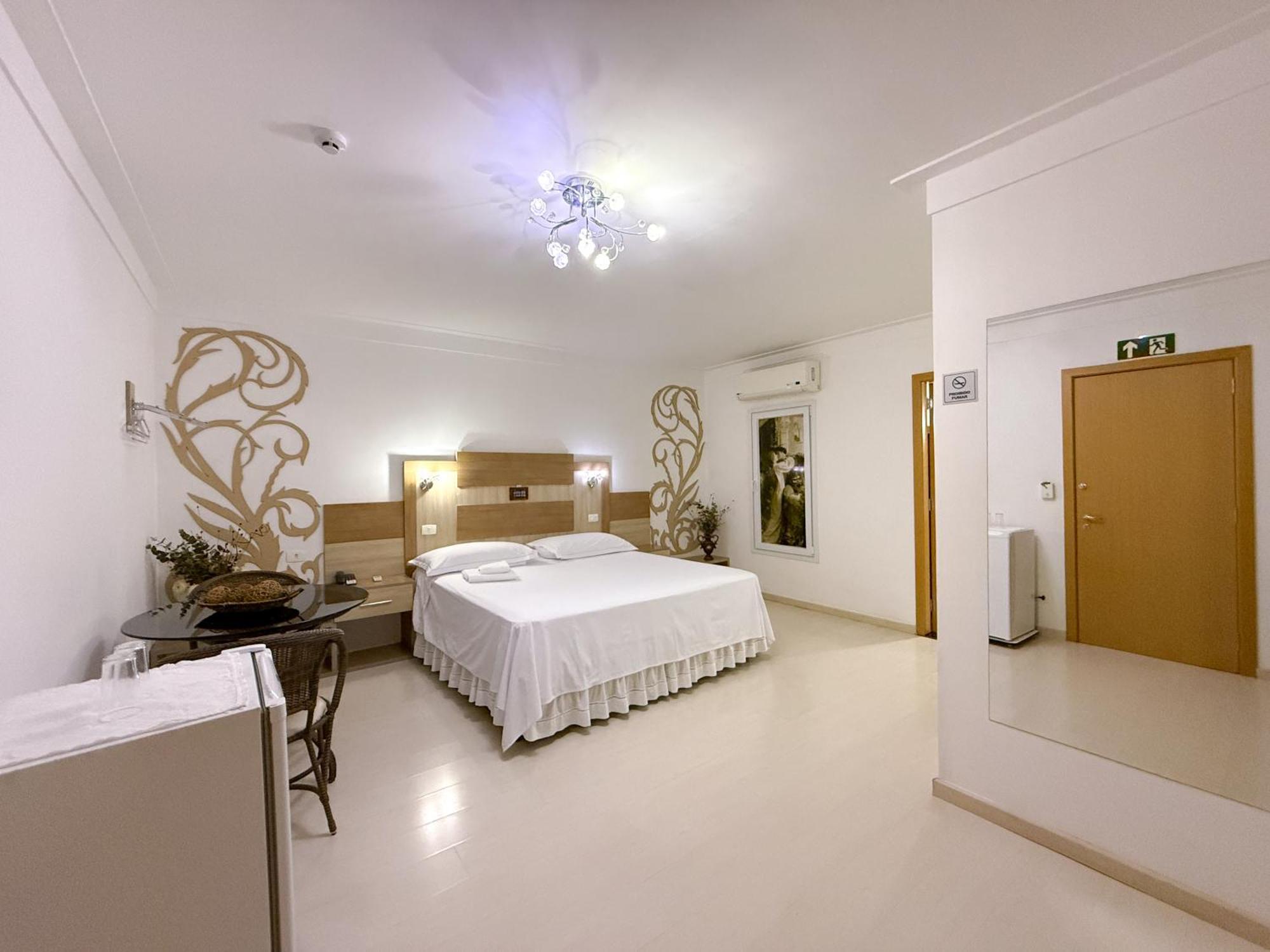 Grande Hotel Paranavaí Buitenkant foto